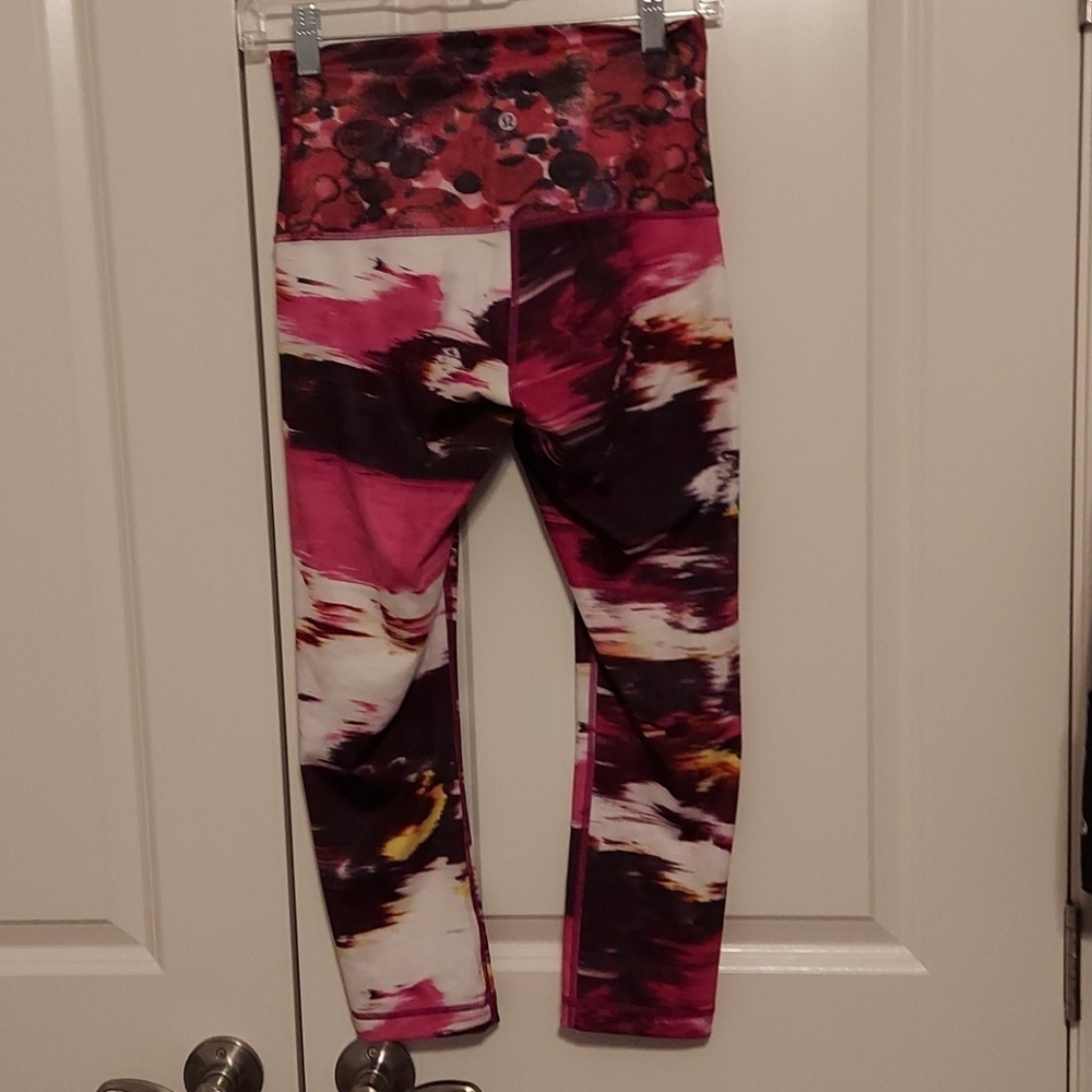 Lululemon Cropped Leggings